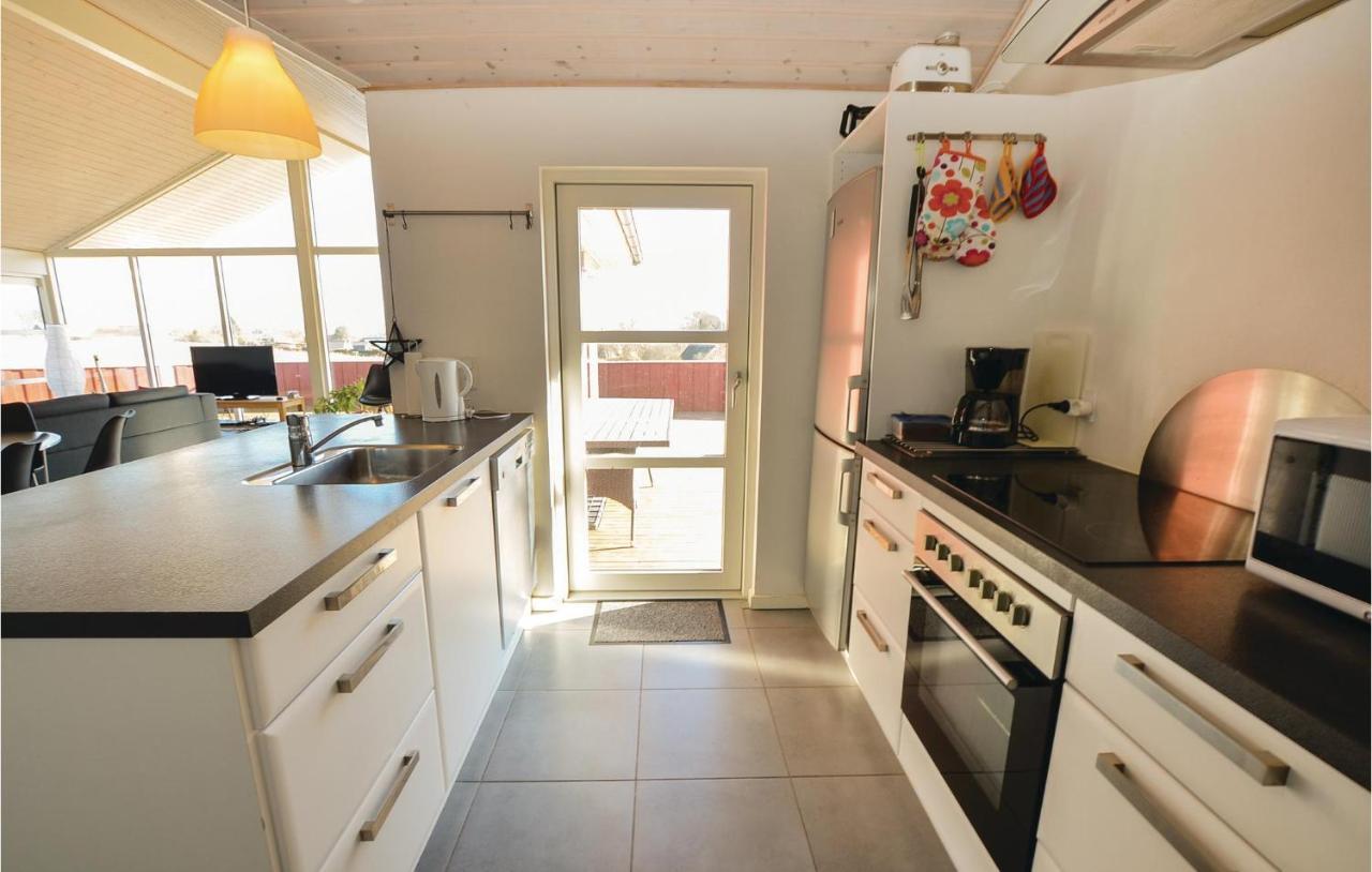Pet Friendly Home In Augustenborg With Kitchen Asserballeskov Luaran gambar